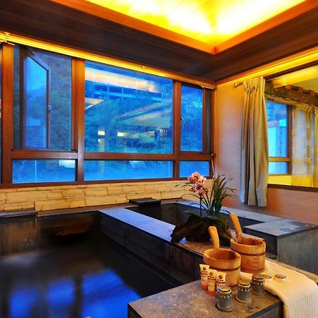 Chief Villa Hot Spring Resort Ренай Экстерьер фото