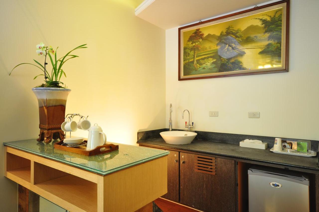 Chief Villa Hot Spring Resort Ренай Экстерьер фото